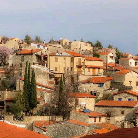 Lofou Traditional Stone House المظهر الخارجي الصورة
