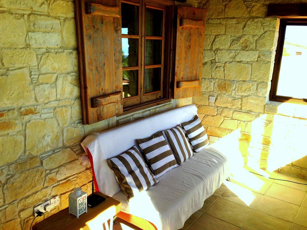 Lofou Traditional Stone House المظهر الخارجي الصورة