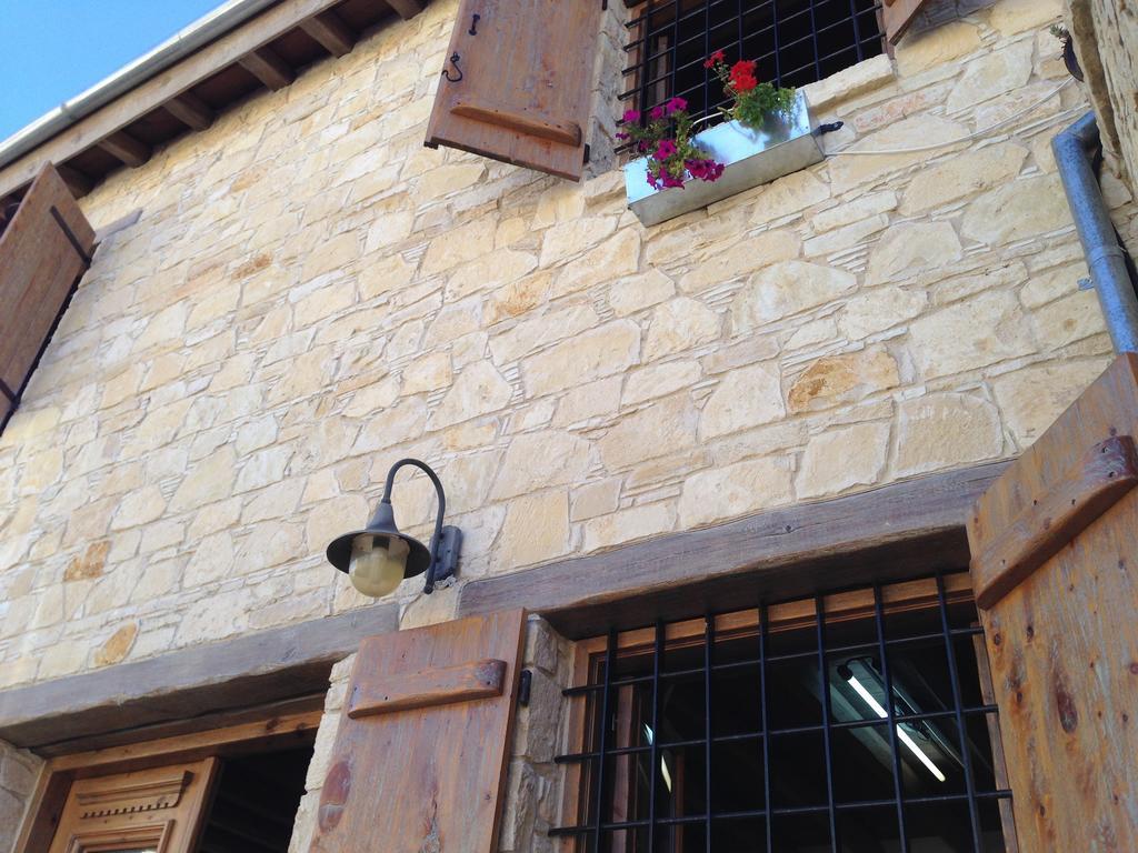 Lofou Traditional Stone House المظهر الخارجي الصورة